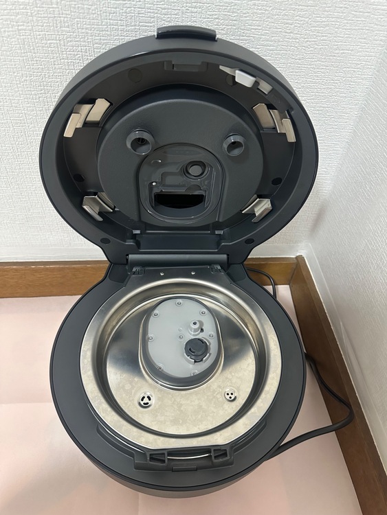 炊飯器　SR-V10BA（家電）の商品画像 - 査定依頼日：2025年7月12日 - 最高査定価格：21,000円