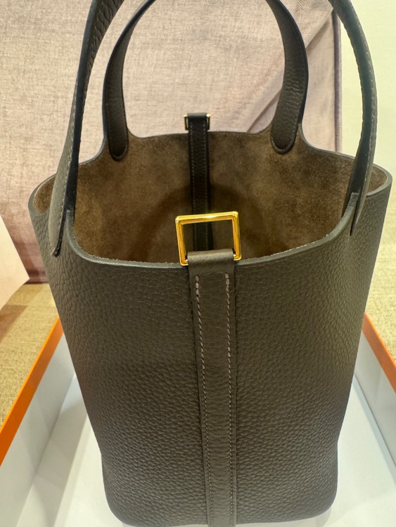 エルメス ピコタン （ブランドバッグ）の商品画像 - 査定依頼日：2025年12月27日 - 最高査定価格：540,000円