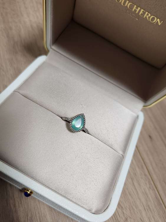 ブシュロン セルパンボエム（金・貴金属）の商品画像 - 査定依頼日：2023年9月1日 - 最高査定価格：158,000円