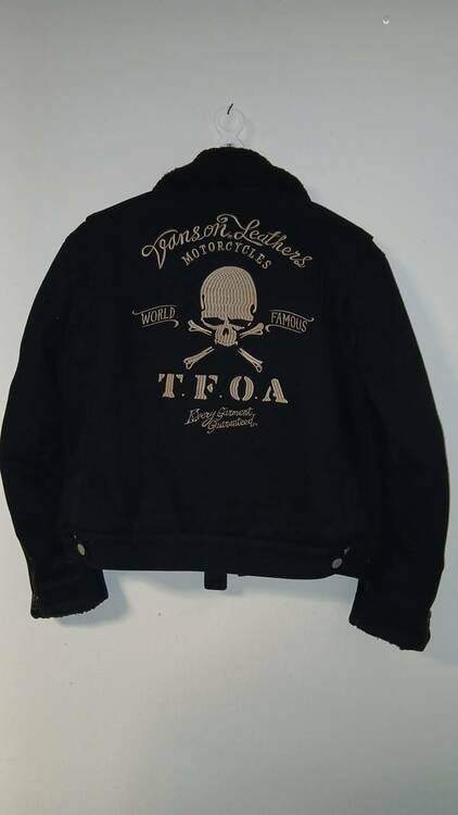 ヴァンソン（古着・ファッション）の商品画像 - 査定依頼日：2025年12月26日 - 最高査定価格：100,000円