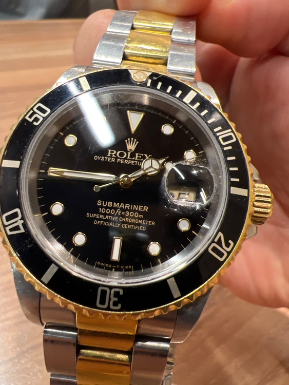 ロレックス サブマリーナー （高級時計）の商品画像 - 査定依頼日：2025年8月25日 - 最高査定価格：1,650,000円