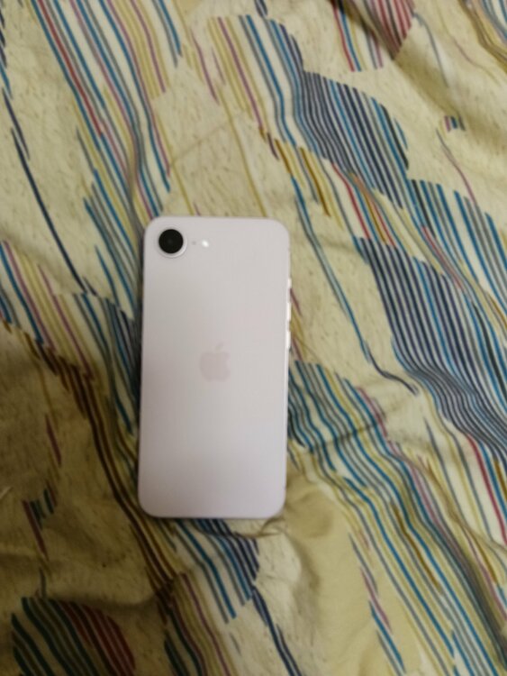 携帯電話本体（スマホ）の商品画像 - 査定依頼日：2026年9月28日 - 最高査定価格：89,000円