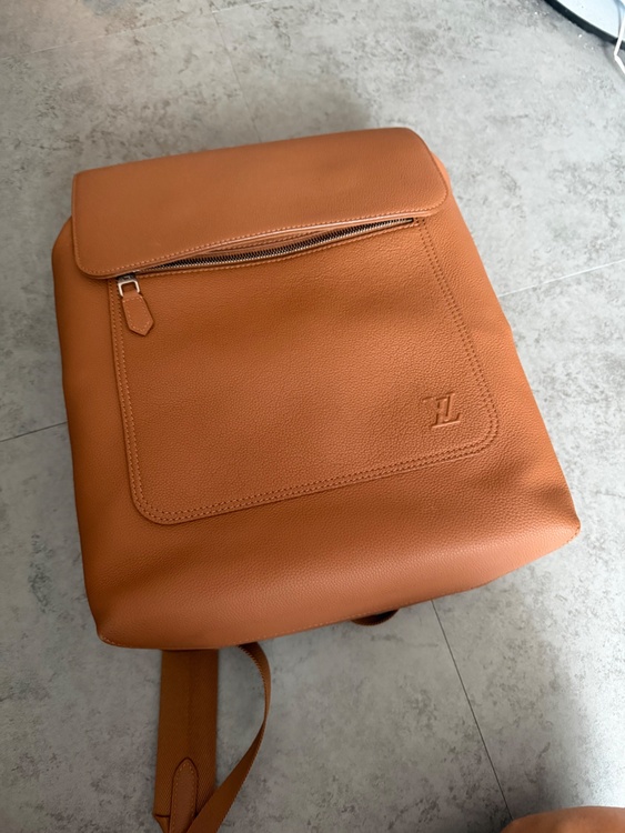 M26023（ブランドバッグ）の商品画像 - 査定依頼日：2026年7月30日 - 最高査定価格：500,000円