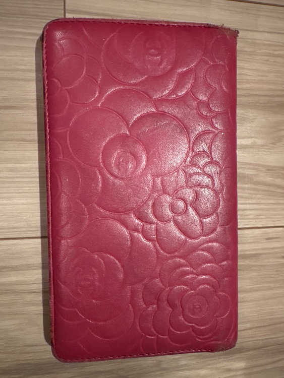 長財布（ブランド財布・小物）の商品画像 - 査定依頼日：2025年8月16日 - 最高査定価格：50,000円