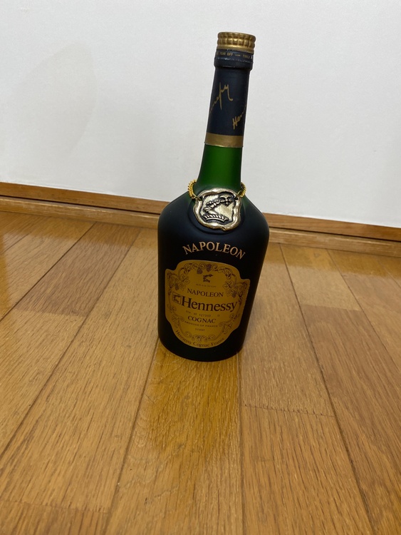 ブランデー ヘネシー （お酒）の商品画像 - 査定依頼日：2026年5月3日 - 最高査定価格：7,500円