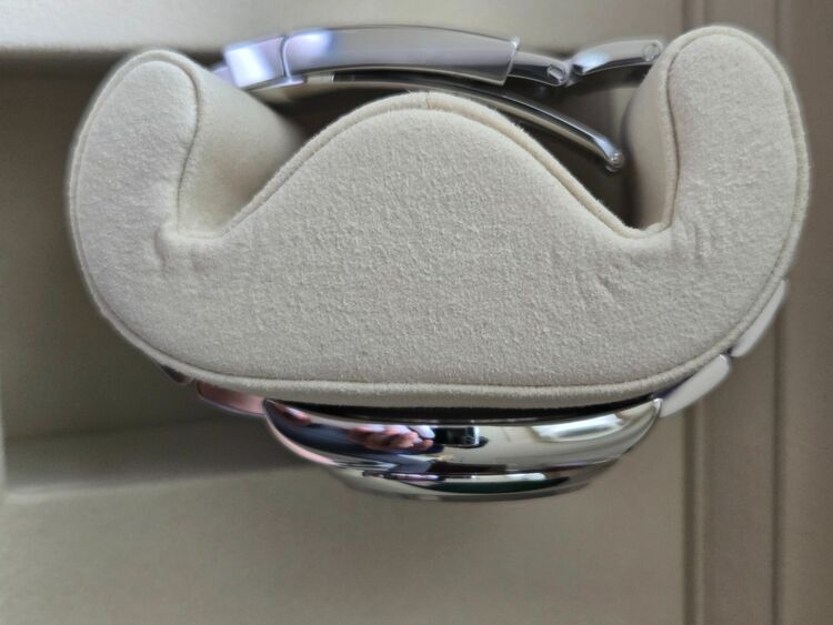 オイスターパペチュアル（高級時計）の商品画像 - 査定依頼日：2025年10月26日 - 最高査定価格：1,300,000円