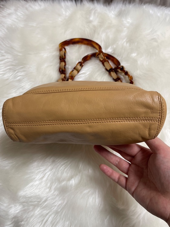 CHANEL チェーントート（ブランドバッグ）の商品画像 - 査定依頼日：2025年9月5日 - 最高査定価格：100,000円