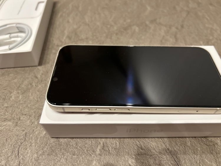 iPhone iPhone 14 256GB SIMフリー（スマホ）の商品画像 - 査定依頼日：2026年10月4日 - 最高査定価格：51,000円