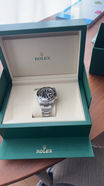 ロレックス シードゥエラー 12660（高級時計）の商品画像 - 査定依頼日：2026年1月4日 - 最高査定価格：2,150,000円