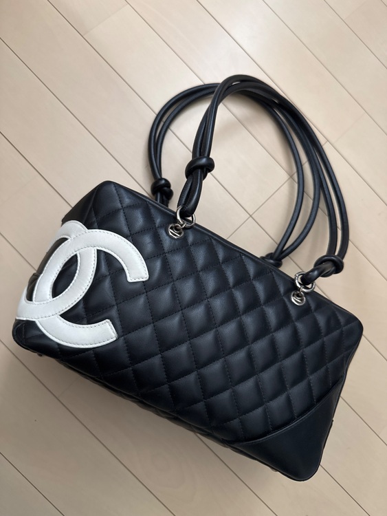 シャネル カンボンライン （ブランドバッグ）の商品画像 - 査定依頼日：2025年6月29日 - 最高査定価格：350,000円