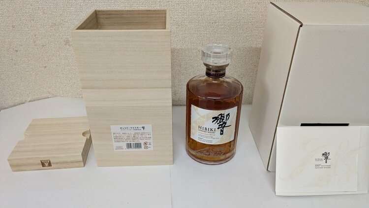 ウイスキー サントリー響 （お酒）の商品画像 - 査定依頼日：2025年12月23日 - 最高査定価格：51,000円