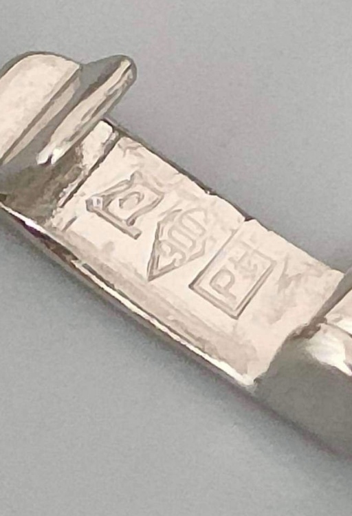ネックレス（金・貴金属）の商品画像 - 査定依頼日：2026年9月28日 - 最高査定価格：328,000円