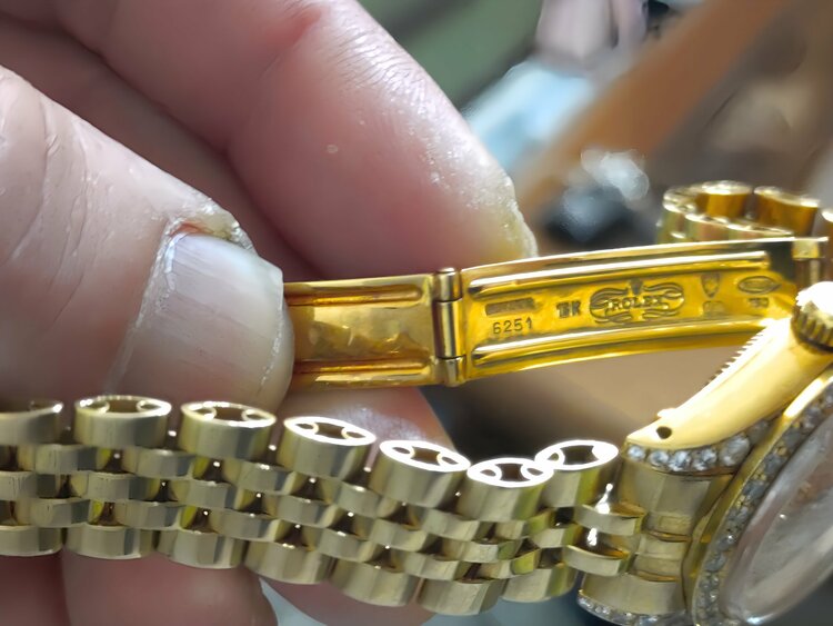 ロレックス デイトジャスト 75（高級時計）の商品画像 - 査定依頼日：2026年3月30日 - 最高査定価格：3,000,000円