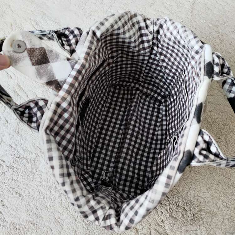 クルーズライントートバッグ（ブランドバッグ）の商品画像 - 査定依頼日：2025年5月23日 - 最高査定価格：45,000円