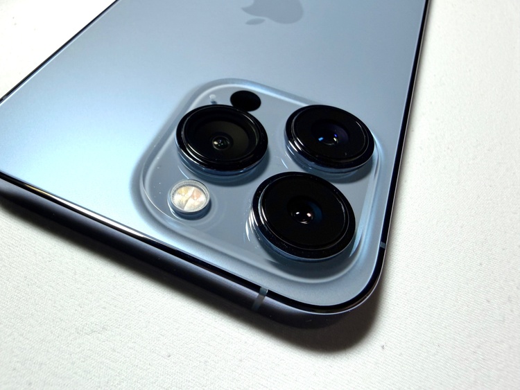 iPhone 13 Pro 512GB SIMフリー（スマホ）の商品画像 - 査定依頼日：2026年4月12日 - 最高査定価格：45,000円