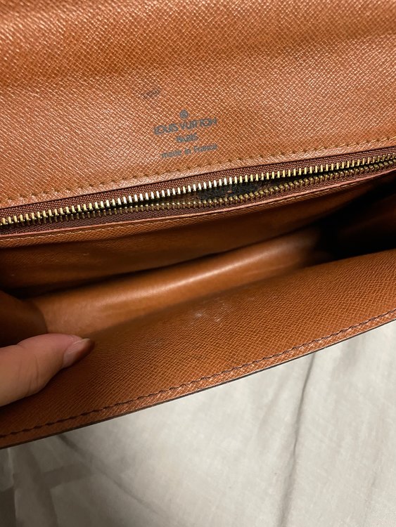 モンソー（ブランドバッグ）の商品画像 - 査定依頼日：2022年8月16日 - 最高査定価格：35,000円