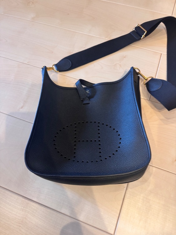 エルメス エブリン （ブランドバッグ）の商品画像 - 査定依頼日：2026年4月21日 - 最高査定価格：100,000円