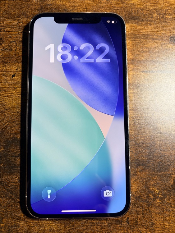 iPhone 12 Pro 128GB SIMフリー（スマホ）の商品画像 - 査定依頼日：2025年9月26日 - 最高査定価格：30,000円