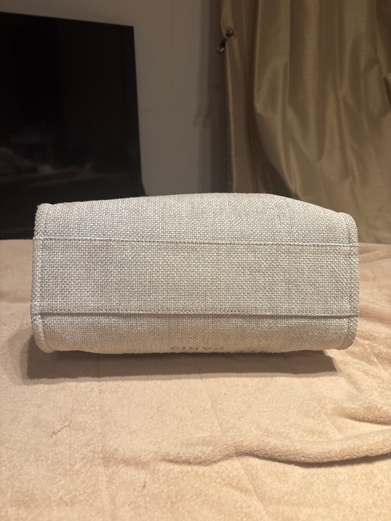 ドーヴィル（ブランドバッグ）の商品画像 - 査定依頼日：2026年2月13日 - 最高査定価格：160,000円