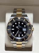 ロレックス シードゥエラー 12660（高級時計）の商品画像 - 査定依頼日：2025年6月29日 - 最高査定価格：3,000,000円