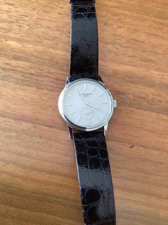 パテックフィリップ カラトラバ 371（高級時計）の商品画像 - 査定依頼日：2025年10月19日 - 最高査定価格：2,600,000円