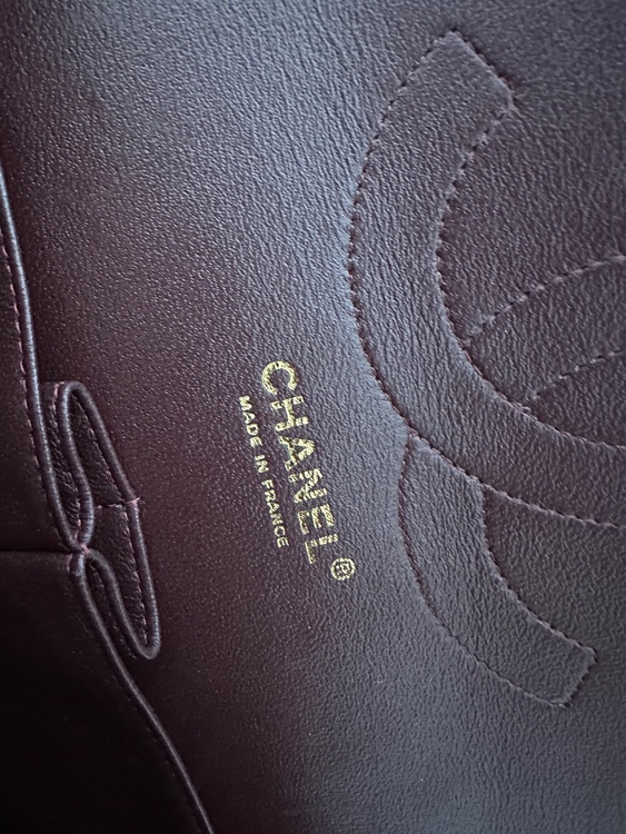 マトラッセ　30 ブラック　キャビア　YG金具（ブランドバッグ）の商品画像 - 査定依頼日：2026年1月6日 - 最高査定価格：900,000円