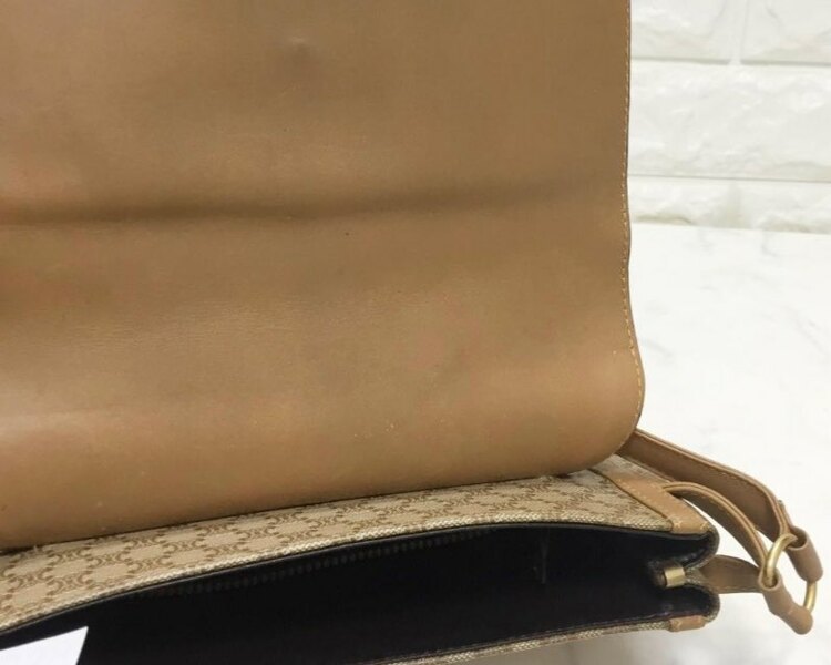 セリーヌ マカダム ショルダーバッグ ヴィンテージ（ブランドバッグ）の商品画像 - 査定依頼日：2024年1月22日 - 最高査定価格：15,000円