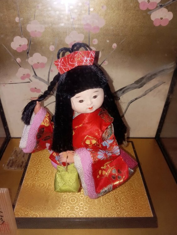 わらべ人形（美術品・骨董品）の商品画像 - 査定依頼日：2026年3月4日 - 最高査定価格：100,000円