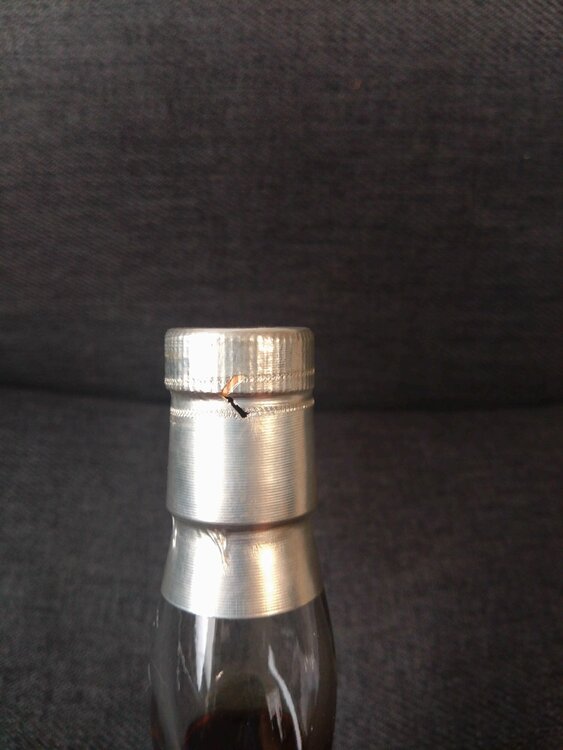 キングスバリーローズバンク18年（お酒）の商品画像 - 査定依頼日：2026年3月3日 - 最高査定価格：105,000円