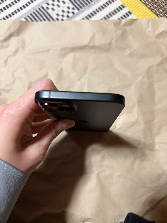 iPhone15plus SIMフリー（スマホ）の商品画像 - 査定依頼日：2026年5月4日 - 最高査定価格：70,000円