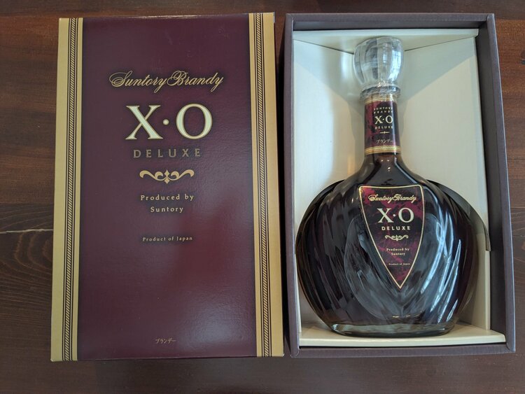 サントリーブランデーxoデラックス（お酒）の商品画像 - 査定依頼日：2026年5月4日 - 最高査定価格：1,000円