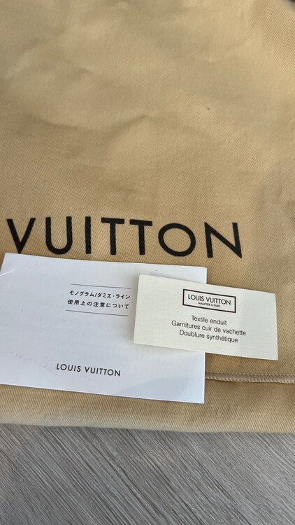 ルイ・ヴィトン バティニョール オリゾンタル（ブランドバッグ）の商品画像 - 査定依頼日：2025年2月21日 - 最高査定価格：80,000円