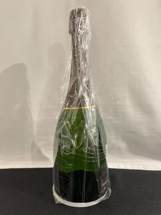 2006 クリュッグ・ヴンテージ・ブリュット（お酒）の商品画像 - 査定依頼日：2026年9月8日 - 最高査定価格：37,000円