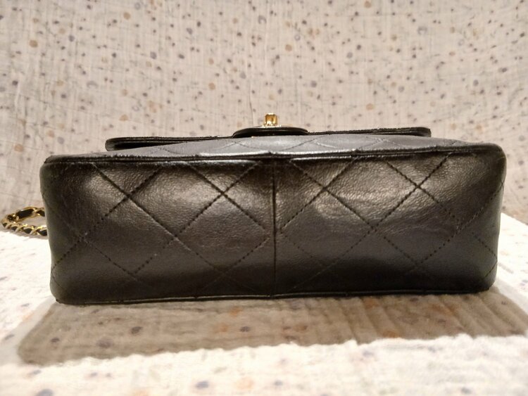 ミニマトラッセ（ブランドバッグ）の商品画像 - 査定依頼日：2026年2月21日 - 最高査定価格：370,000円