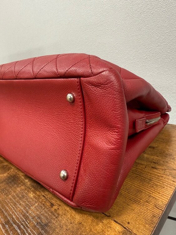 ココマーク　GST キャビアスキン（ブランドバッグ）の商品画像 - 査定依頼日：2025年4月28日 - 最高査定価格：185,000円