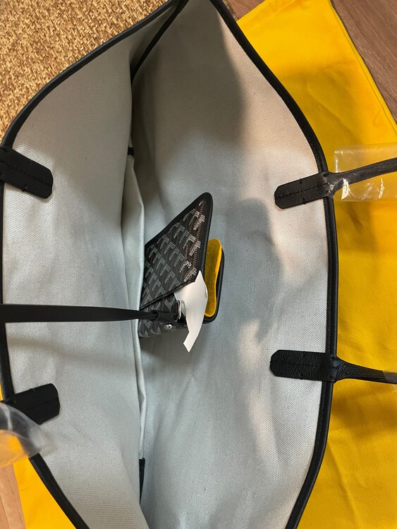 サンルイPM（ブランドバッグ）の商品画像 - 査定依頼日：2025年4月30日 - 最高査定価格：270,000円