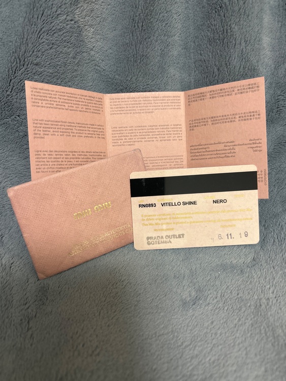 ショルダーバッグ（ブランドバッグ）の商品画像 - 査定依頼日：2025年11月14日 - 最高査定価格：10,000円