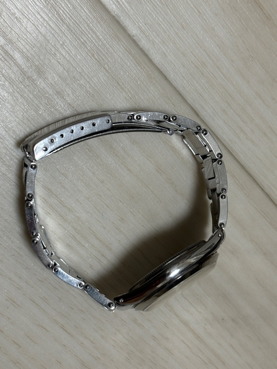 ロレックス その他 643（高級時計）の商品画像 - 査定依頼日：2026年3月27日 - 最高査定価格：380,000円