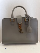 イブサンローラン  （ブランドバッグ）の商品画像 - 査定依頼日：2026年3月31日 - 最高査定価格：110,000円