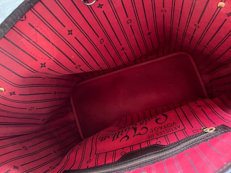 トートバッグ（ブランドバッグ）の商品画像 - 査定依頼日：2026年2月15日 - 最高査定価格：100,000円