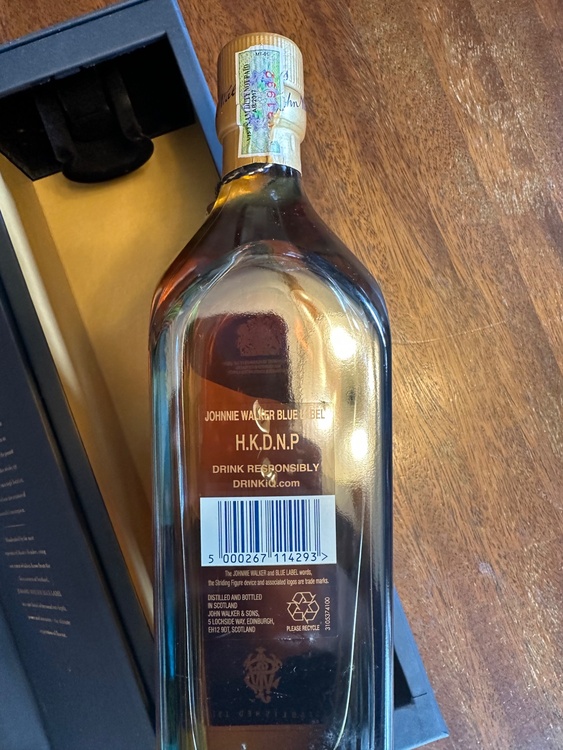 ウイスキー ジョニーウォーカー （お酒）の商品画像 - 査定依頼日：2026年4月6日 - 最高査定価格：38,000円