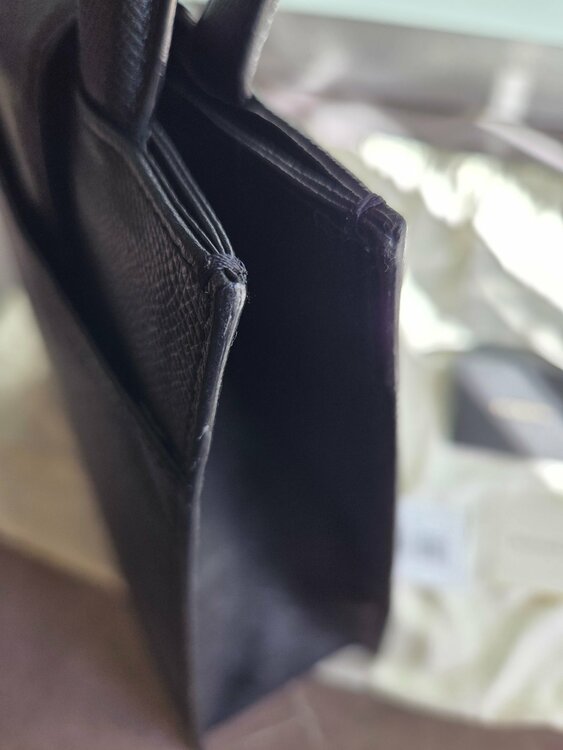 ブルガリバッグ  （ブランドバッグ）の商品画像 - 査定依頼日：2025年12月18日 - 最高査定価格：100,000円