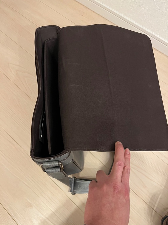 ルイヴィトン タイガ （ブランドバッグ）の商品画像 - 査定依頼日：2025年12月14日 - 最高査定価格：50,000円