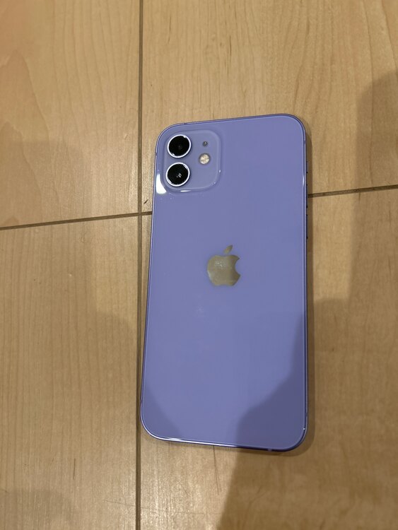 iPhone 12 64GB SIMフリー（スマホ）の商品画像 - 査定依頼日：2025年4月25日 - 最高査定価格：35,000円