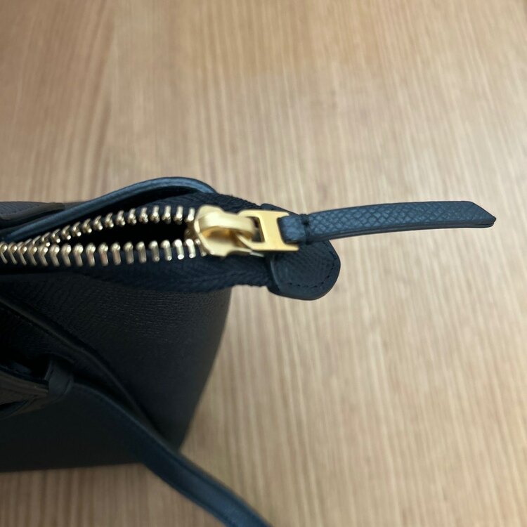 セリーヌ  （ブランドバッグ）の商品画像 - 査定依頼日：2025年3月30日 - 最高査定価格：60,000円