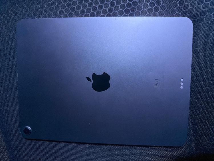 iPadAir第4世代（PC・タブレット）の商品画像 - 査定依頼日：2026年9月28日 - 最高査定価格：2,100円