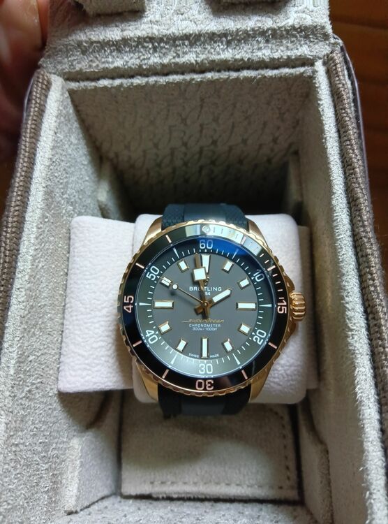 ブライトリング スーパーオーシャン R1737（高級時計）の商品画像 - 査定依頼日：2025年10月9日 - 最高査定価格：2,200,000円