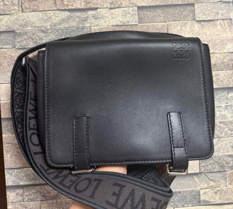 ミリタリーメッセンジャー（古着・ファッション）の商品画像 - 査定依頼日：2025年10月1日 - 最高査定価格：30,000円