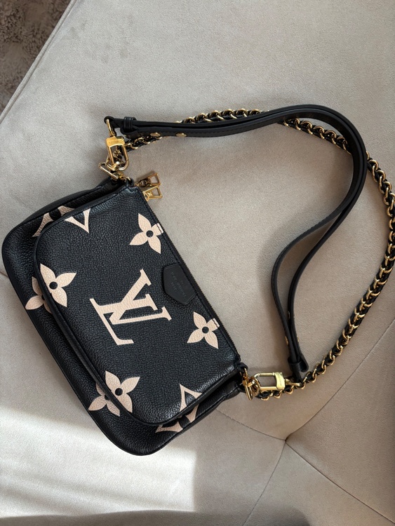 バック（ブランドバッグ）の商品画像 - 査定依頼日：2026年2月17日 - 最高査定価格：270,000円