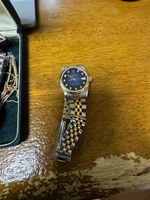 ロレックス デイトジャスト 16233G（高級時計）の商品画像 - 査定依頼日：2025年12月24日 - 最高査定価格：1,150,000円